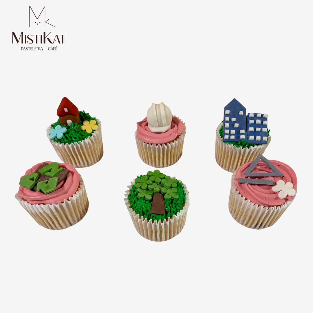 cupcakes con tematica arquitectura cupcakes con tematica arquitectura personalizados hechos en mistikat pasteleria en tacna