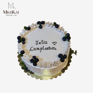 torta vintage con olanes y frutas arandanos personalizada por mistikat pasteleria en tacna