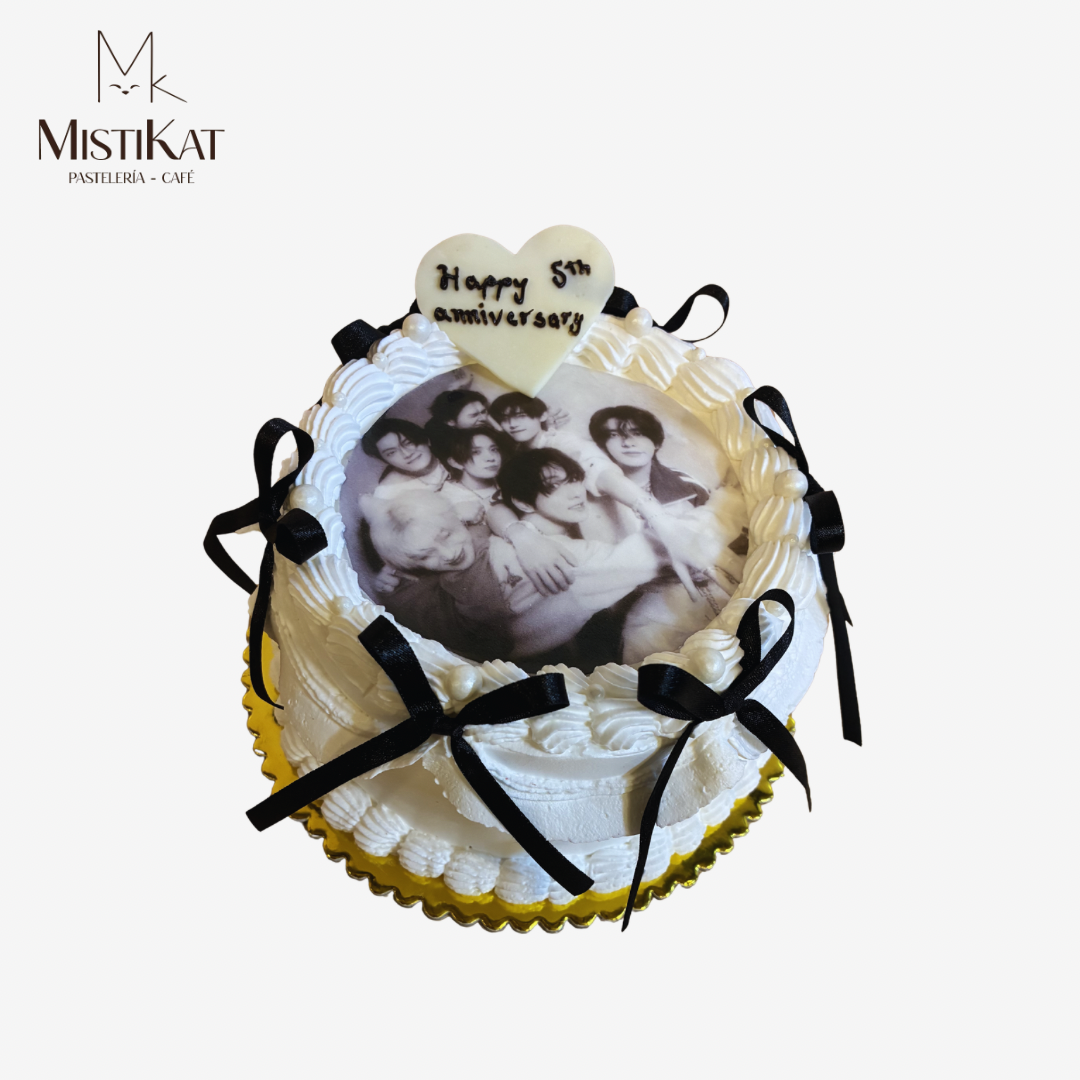 torta enhypen mistikat tacna